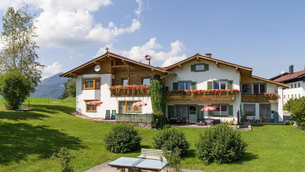 Gasthof_Mairwirt_Dorfstrasse_17_Schwendt_Haus_auss Gasthof_Mairwirt_Dorfstrasse_17_Schwendt_Haus_auss